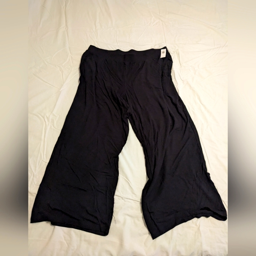 NWT. Old Navy black ribbed sleep/lounge pants - extra stretchy & XL